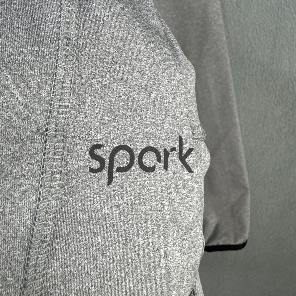 Veil Spark Gray 1/4 Zip Pullover Long Sleeve Athletic Shirt Large 100XL Heart - Picture 4 of 8